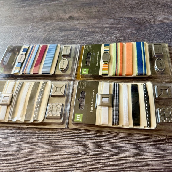 Assorted Ribbon and Ribbon Charms Set - Picture 4 of 10